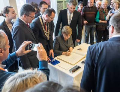 Bundeskanzlerin Dr. Angela Merkel zu Gast in Aalen - 