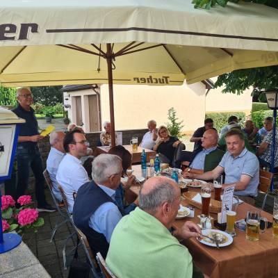 Biergartengesprch in Tannhausen - 
