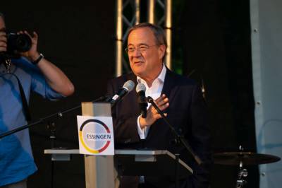 Armin Laschet besucht Ostalbkreis, Essingen - 