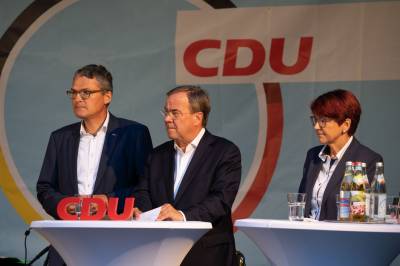 Armin Laschet besucht Ostalbkreis, Essingen - 