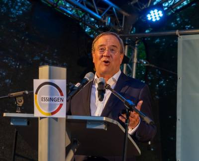 Armin Laschet besucht Ostalbkreis, Essingen - 