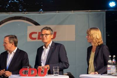 Armin Laschet besucht Ostalbkreis, Essingen - 
