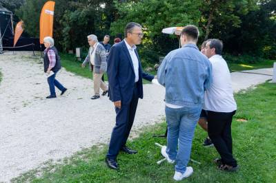 Armin Laschet besucht Ostalbkreis, Essingen - 