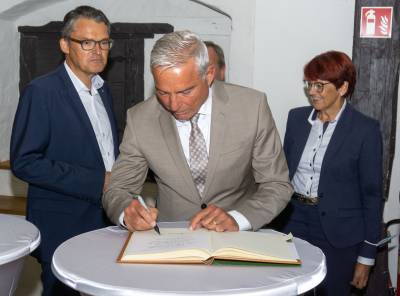 Armin Laschet besucht Ostalbkreis, Essingen - 