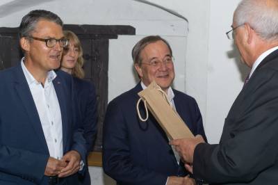 Armin Laschet besucht Ostalbkreis, Essingen - 