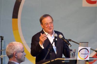 Armin Laschet besucht Ostalbkreis, Essingen - 