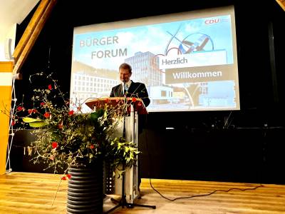 2. Brgerforum in Oberkochen mit Landrat Dr. Joachim Blse - 