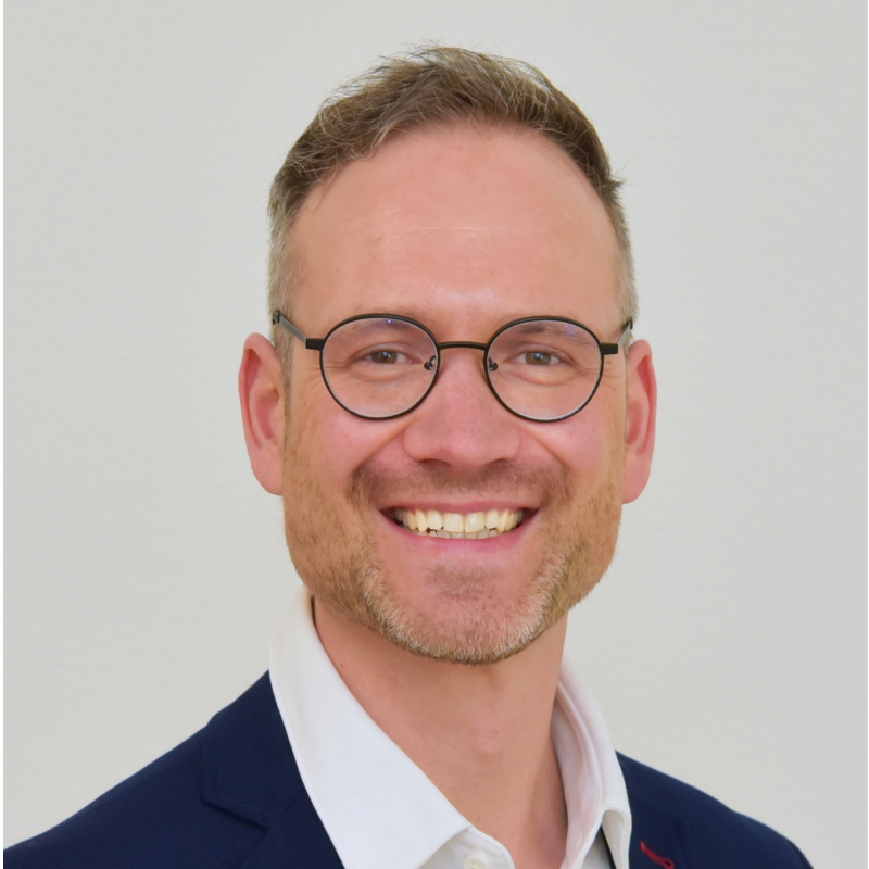 Dr. Johannes Gresser